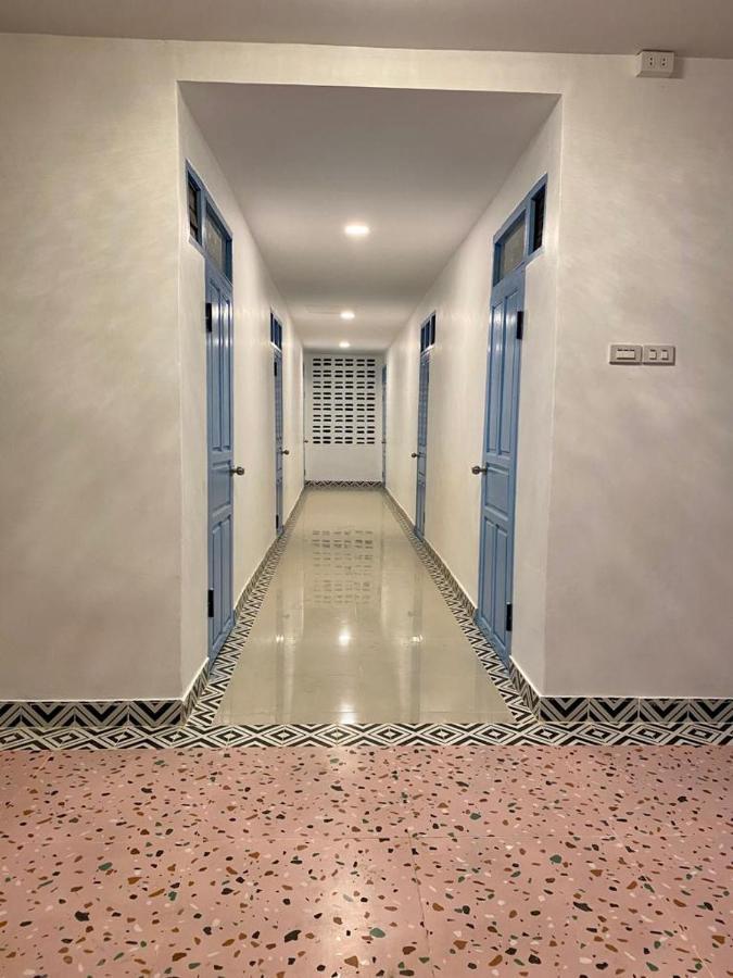 B2 Hotel Саваннакхет Экстерьер фото