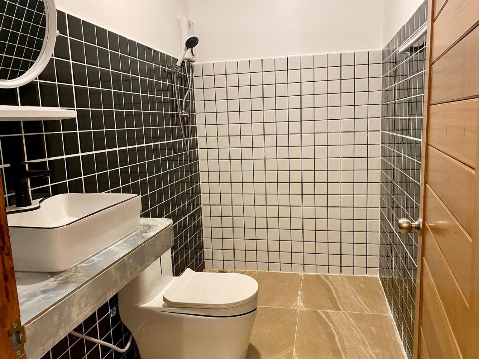 B2 Hotel Саваннакхет Экстерьер фото