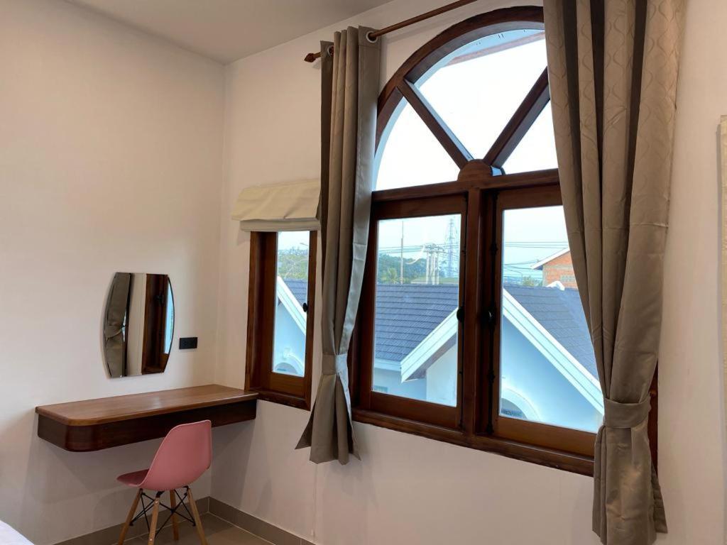 B2 Hotel Саваннакхет Экстерьер фото